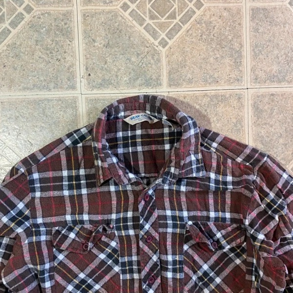 Men's Burgundy Plaid Flannel Shirt - Classic Workwear Style - Picture 2 of 5